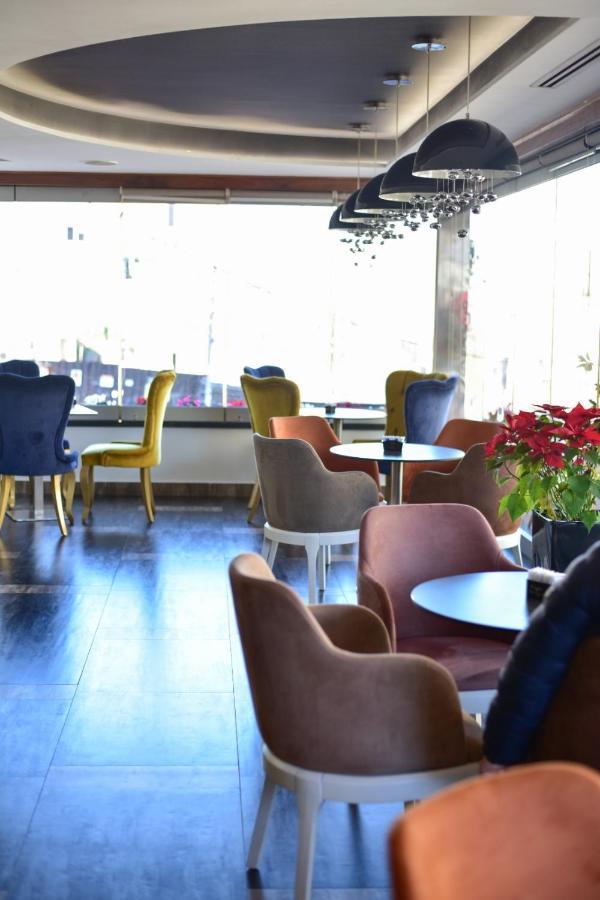 New W Hotel Tiranë Ngoại thất bức ảnh