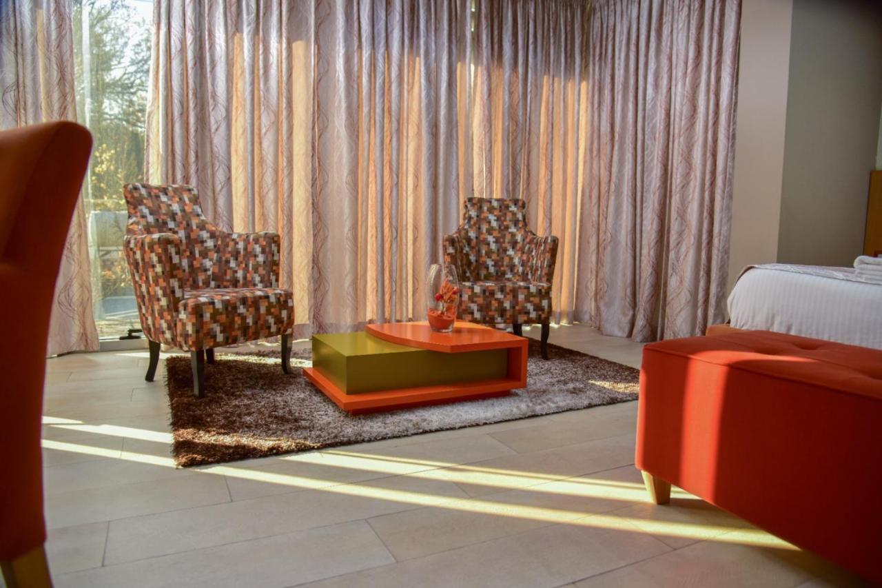 New W Hotel Tiranë Ngoại thất bức ảnh