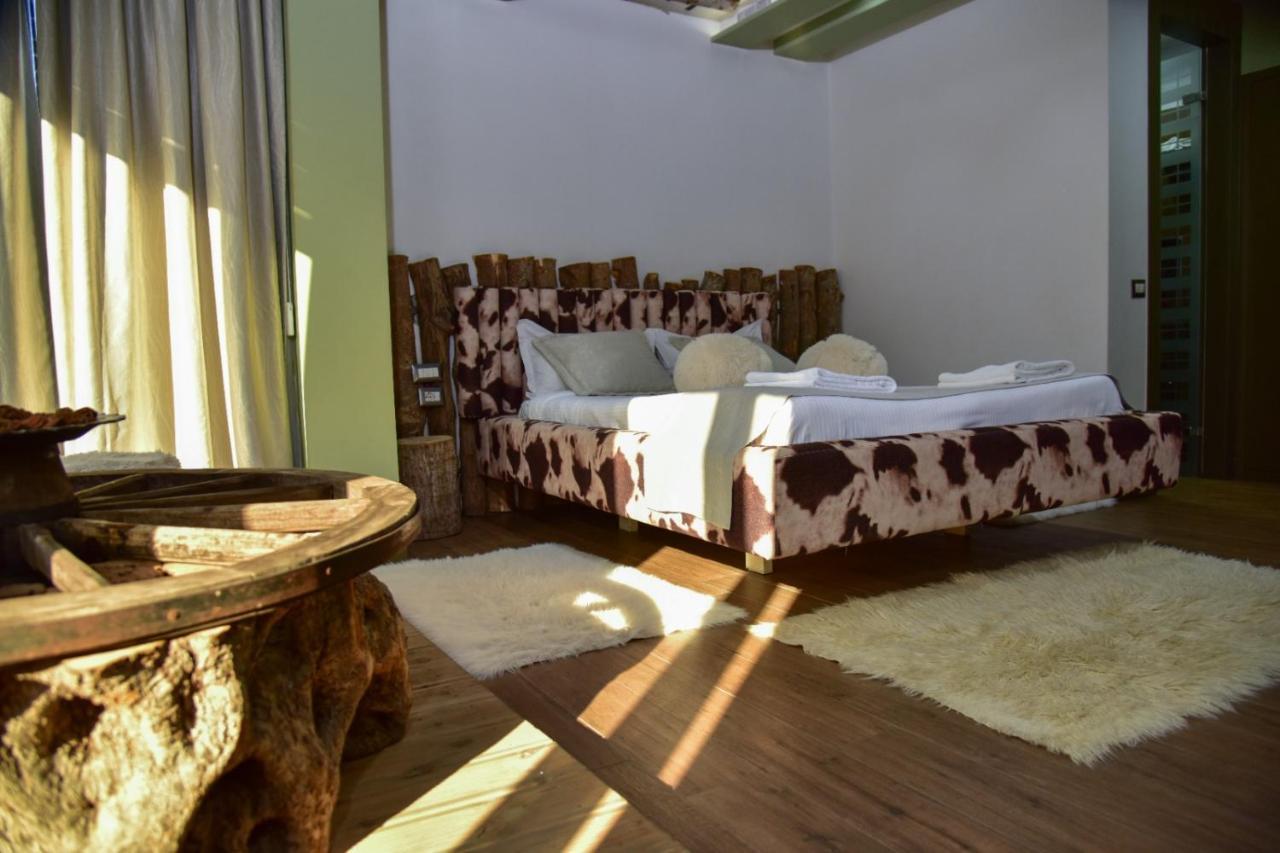 New W Hotel Tiranë Ngoại thất bức ảnh
