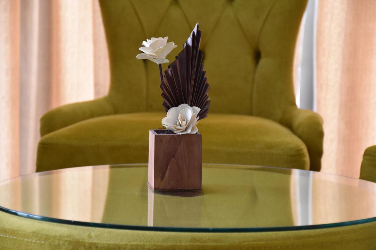 New W Hotel Tiranë Ngoại thất bức ảnh