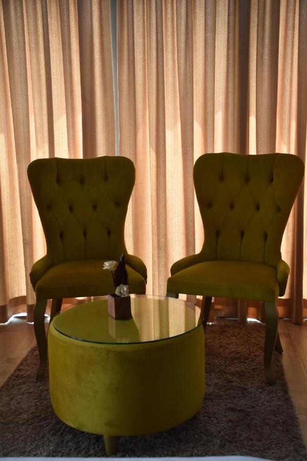New W Hotel Tiranë Ngoại thất bức ảnh