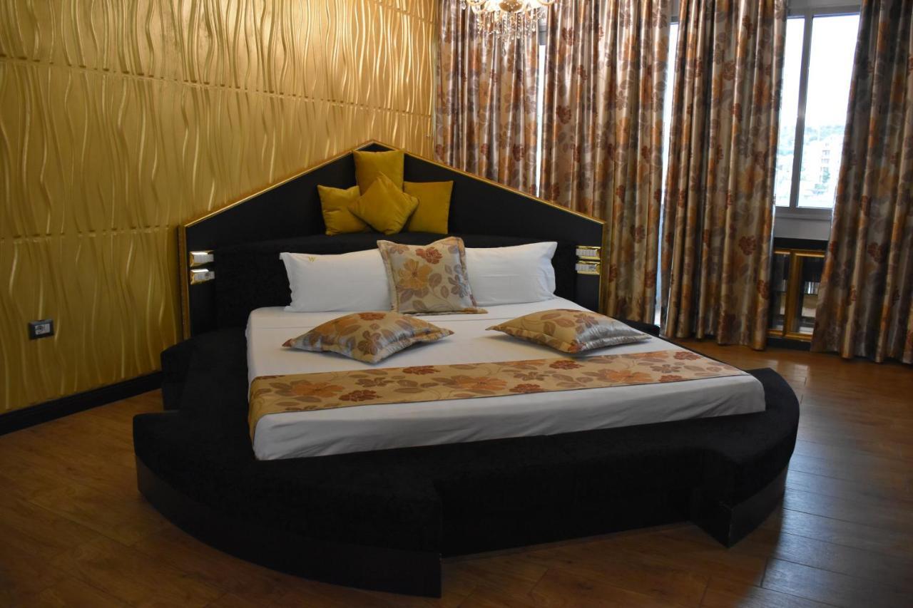 New W Hotel Tiranë Ngoại thất bức ảnh